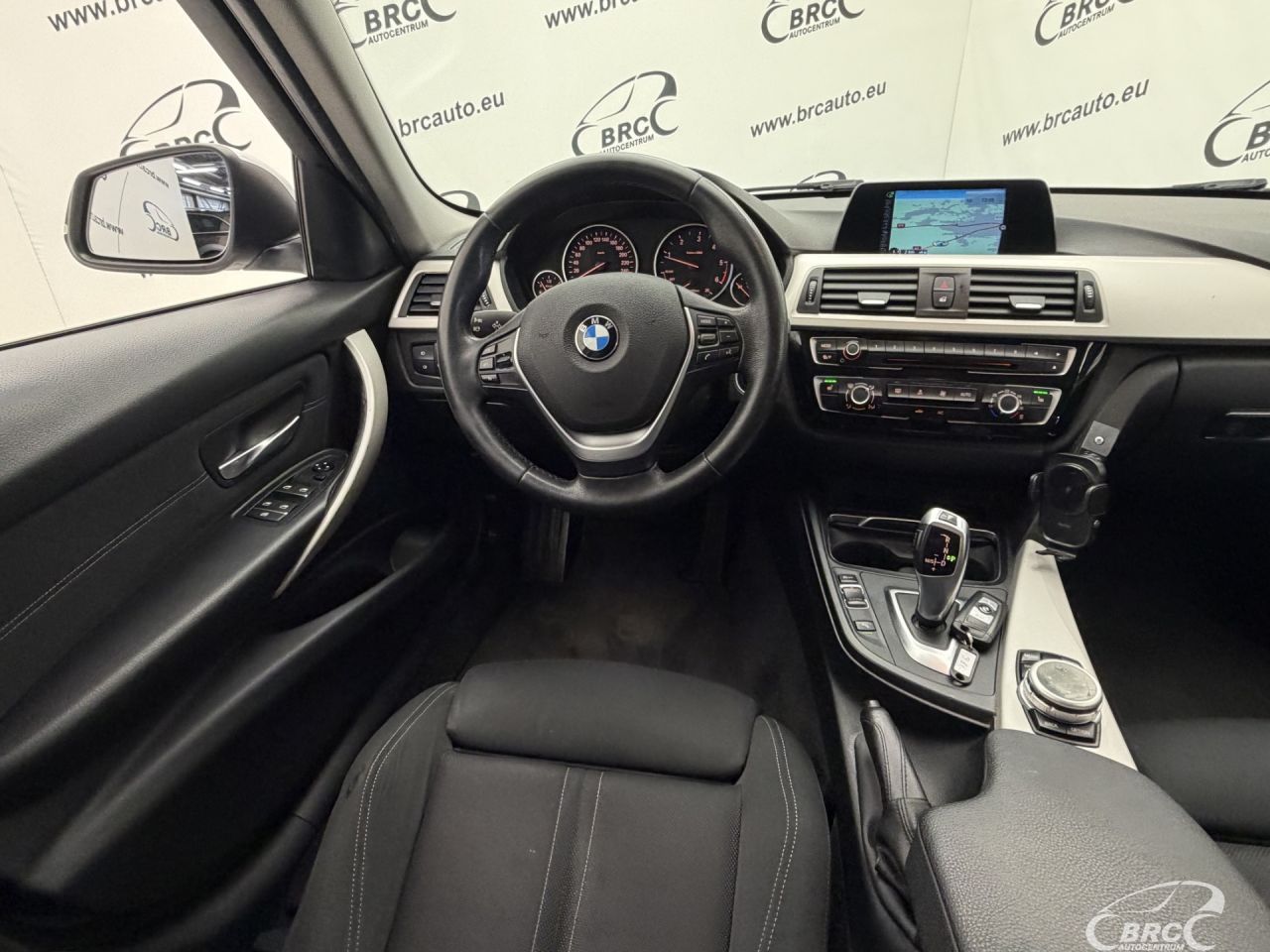 BMW 318 | 12