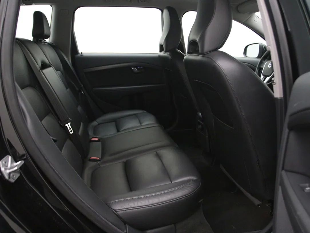 Volvo V70 | 14
