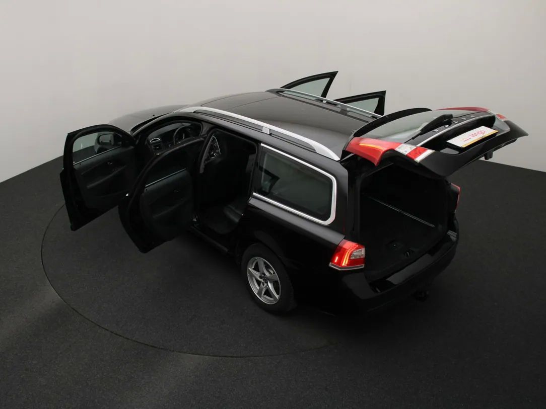 Volvo V70 | 12