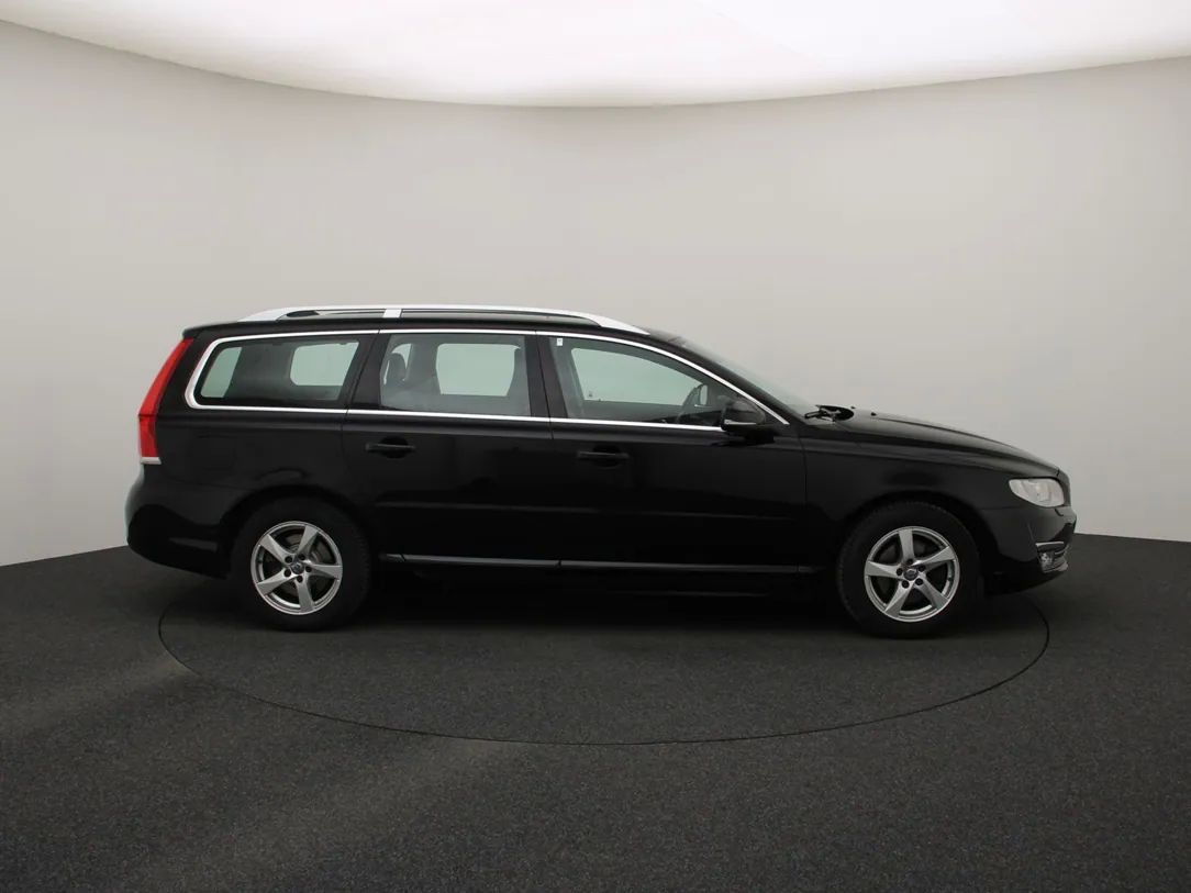Volvo V70 | 8