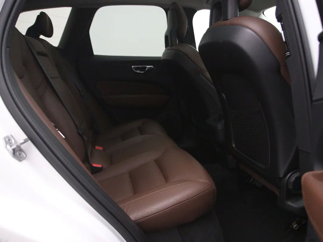 Volvo XC60 | 14