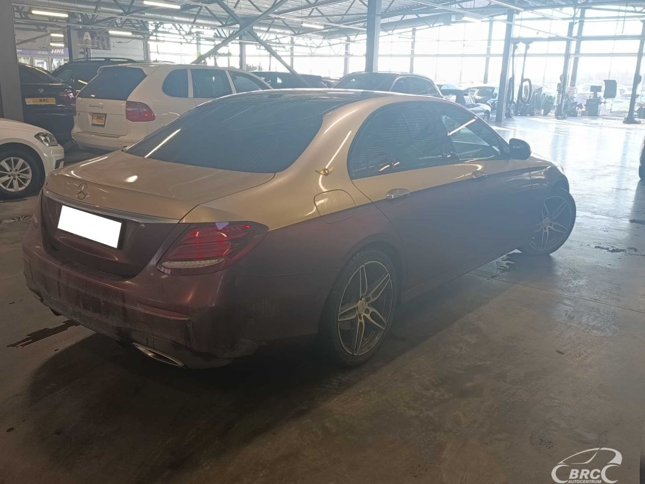 Mercedes-Benz E300 | 1