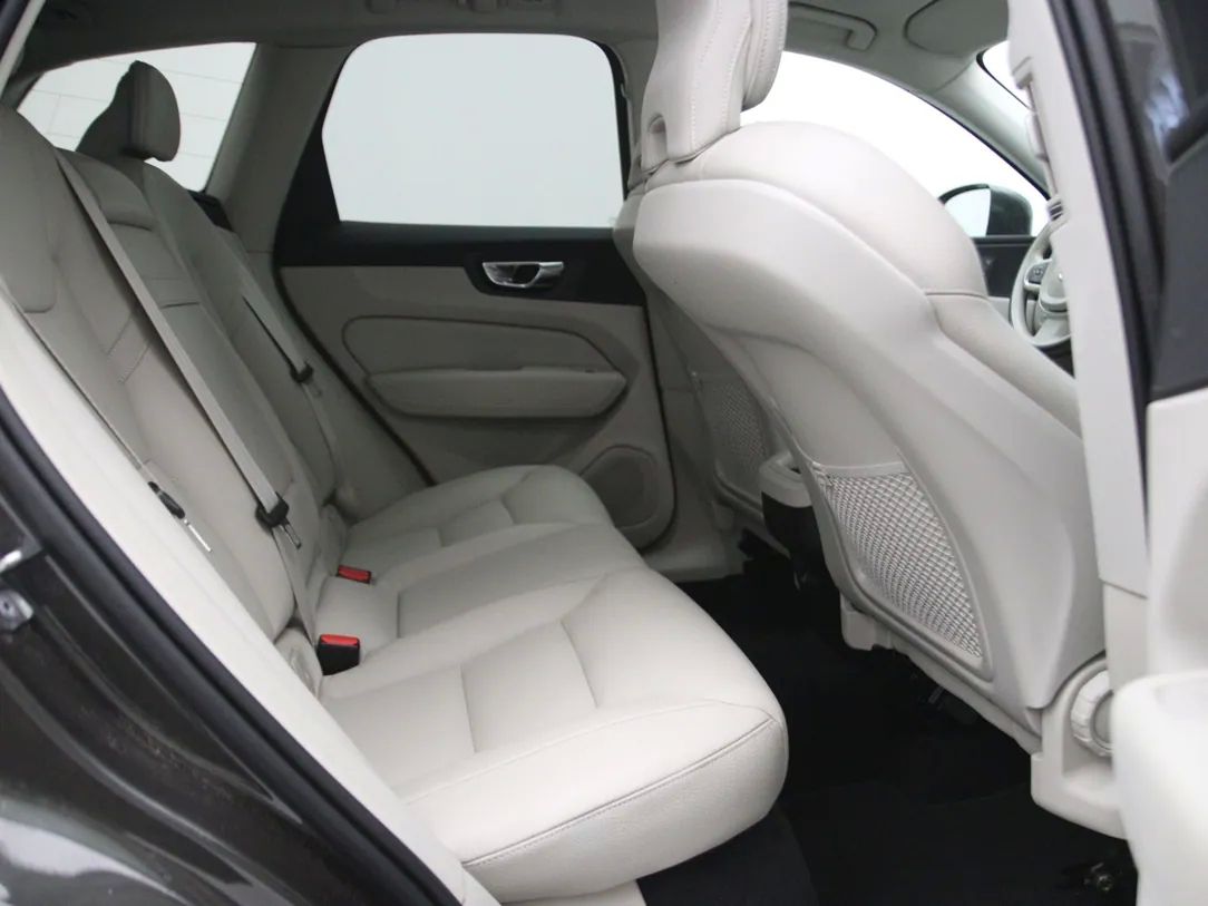 Volvo XC60 | 14