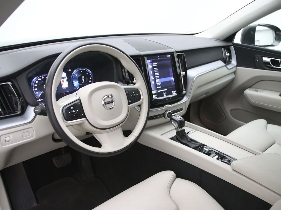 Volvo XC60 | 15
