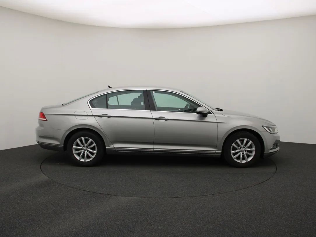 Volkswagen Passat | 8