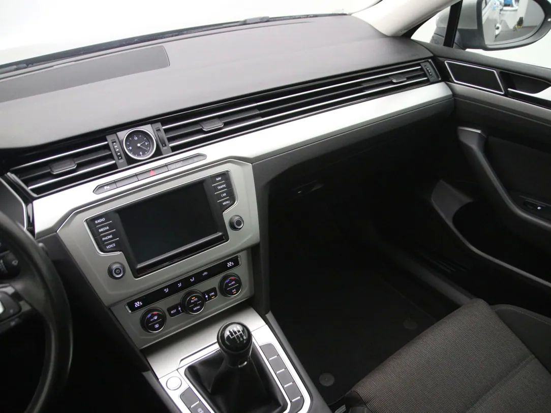 Volkswagen Passat | 20