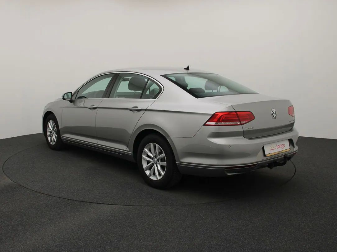 Volkswagen Passat | 6
