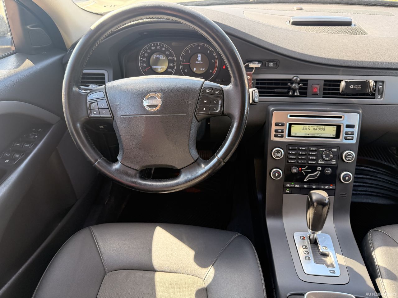 Volvo V70 | 9