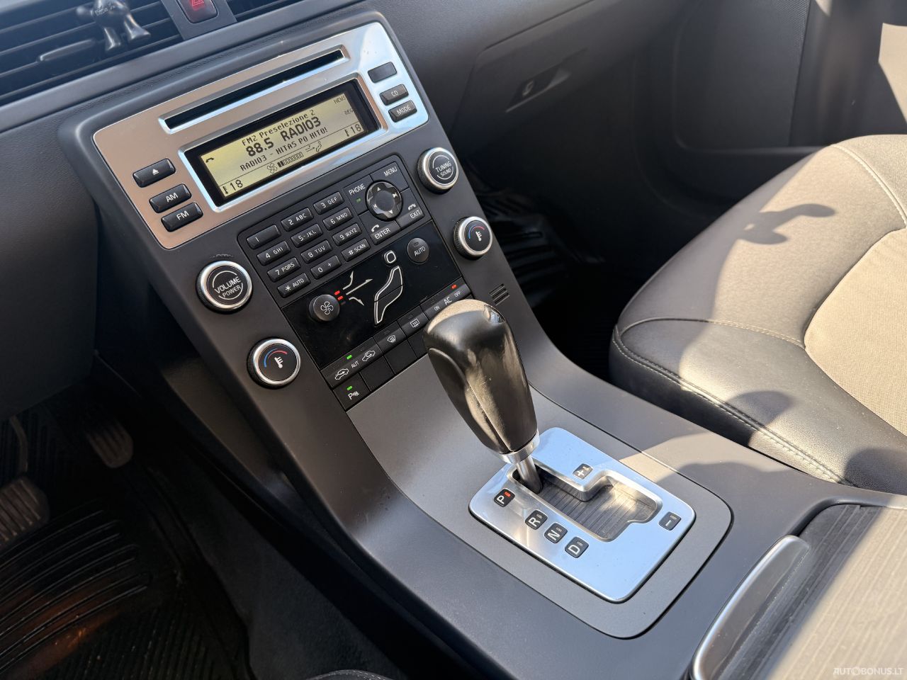 Volvo V70 | 4