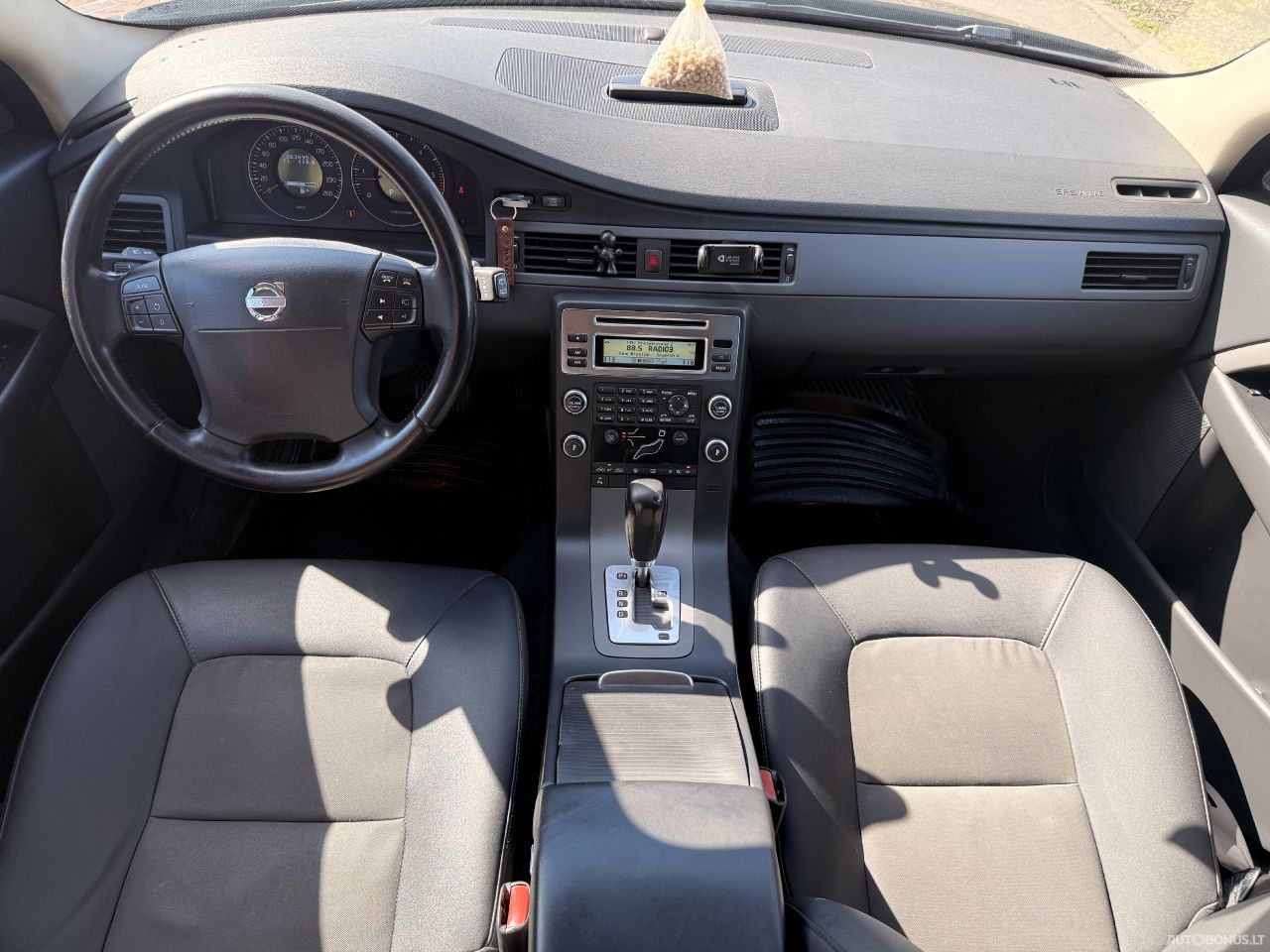 Volvo V70 | 6