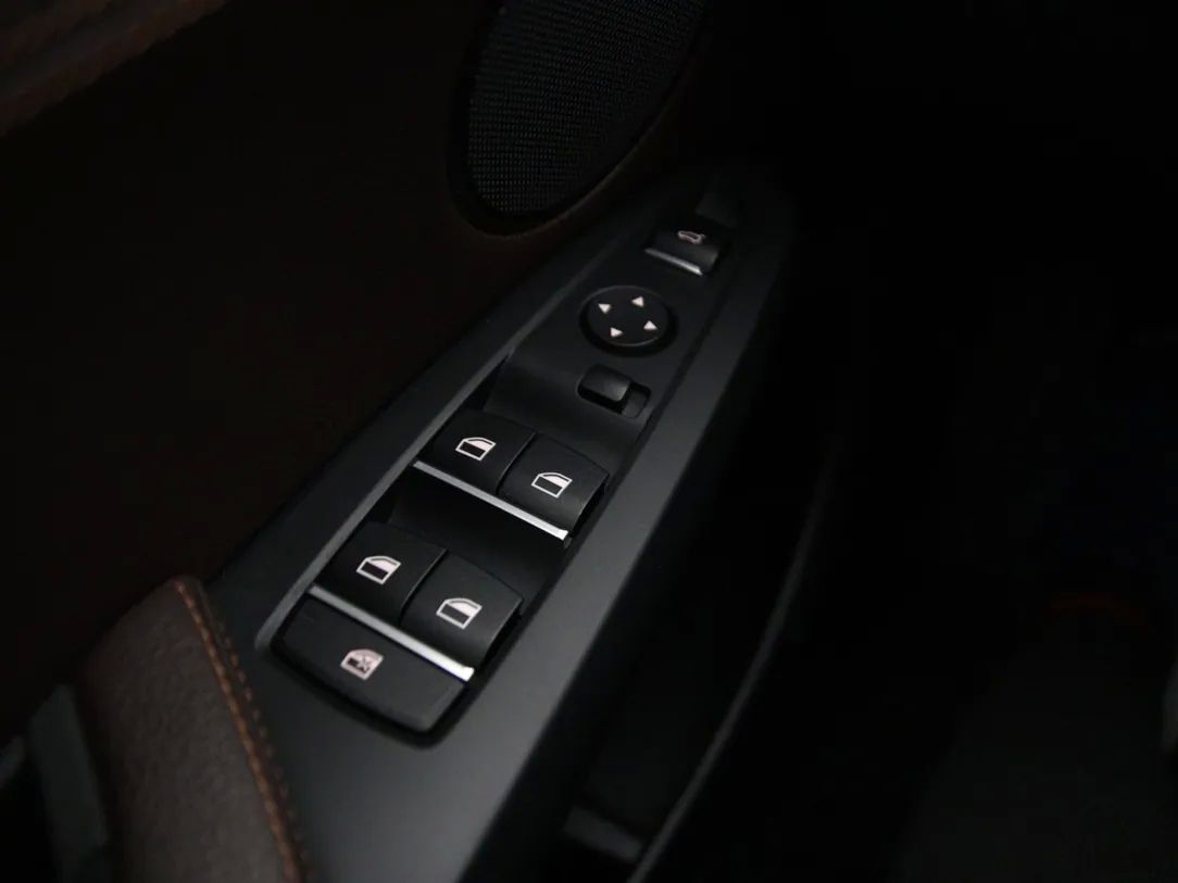 BMW X4 | 25