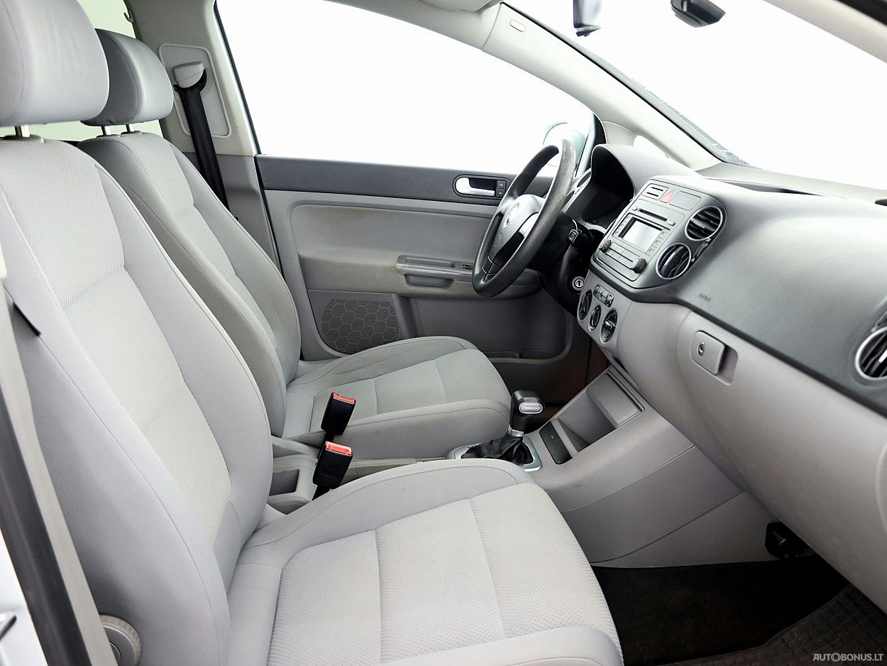 Volkswagen Golf | 5