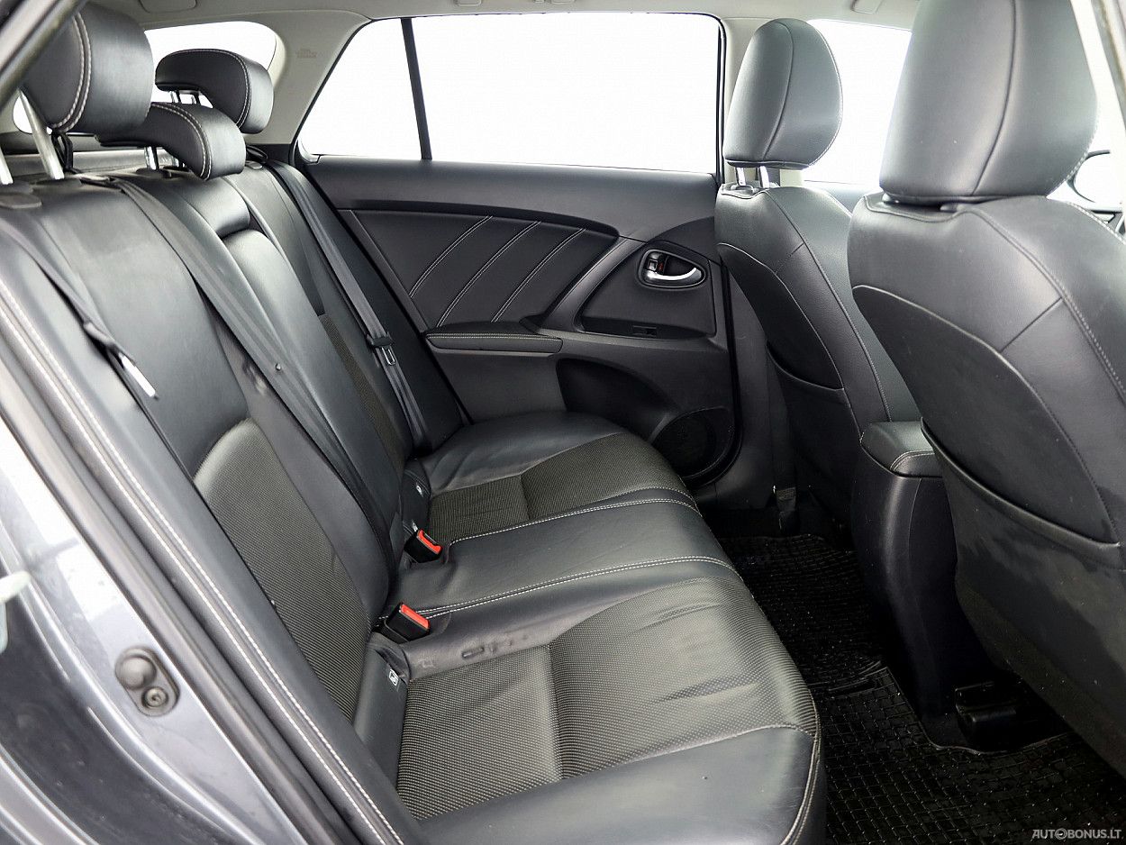Toyota Avensis | 6