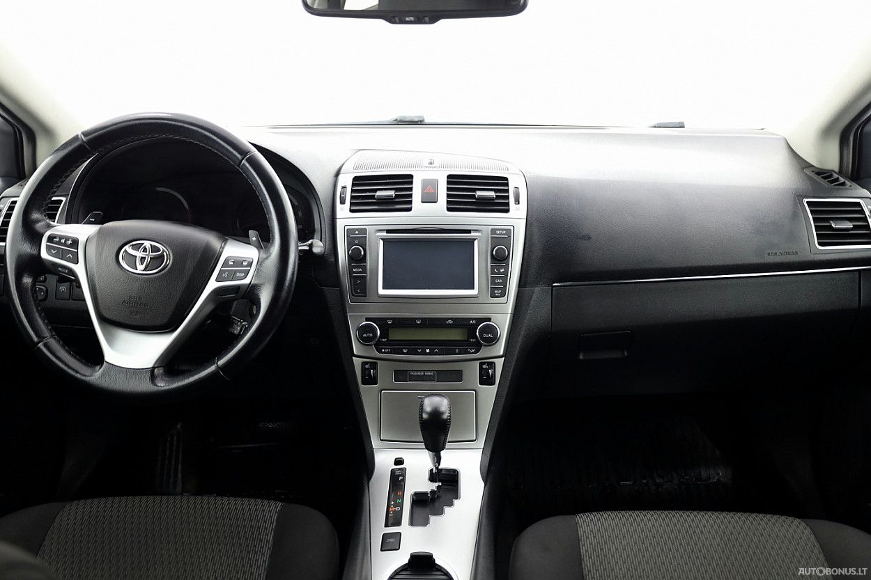 Toyota Avensis | 4
