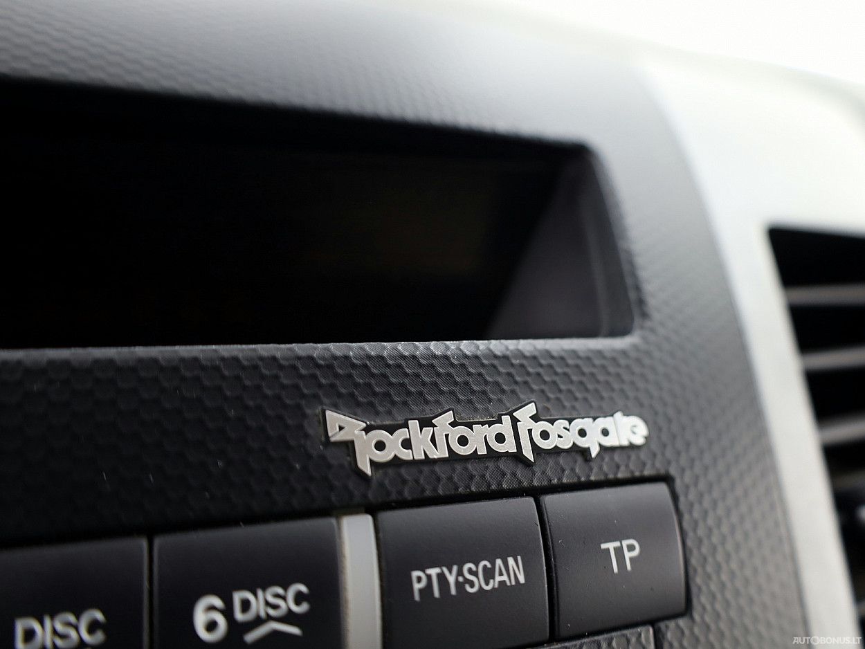 Mitsubishi Outlander | 8