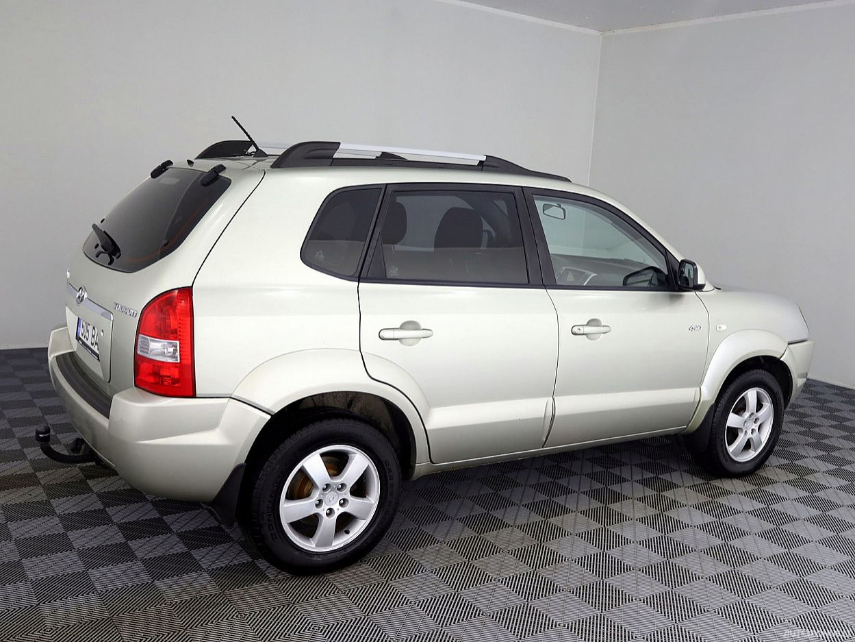 Hyundai Tucson | 2