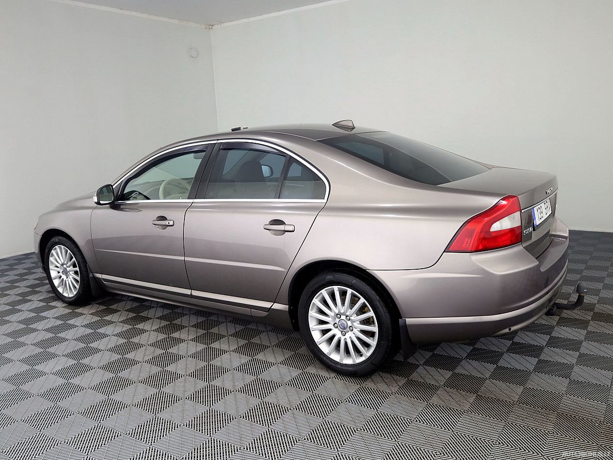 Volvo S80 | 3