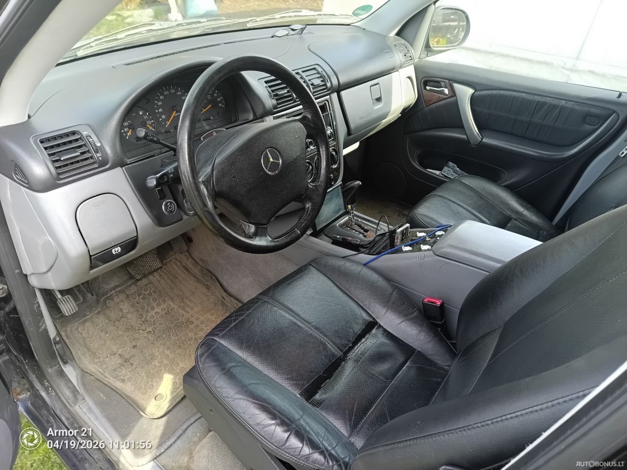 Mercedes-Benz ML320 | 6