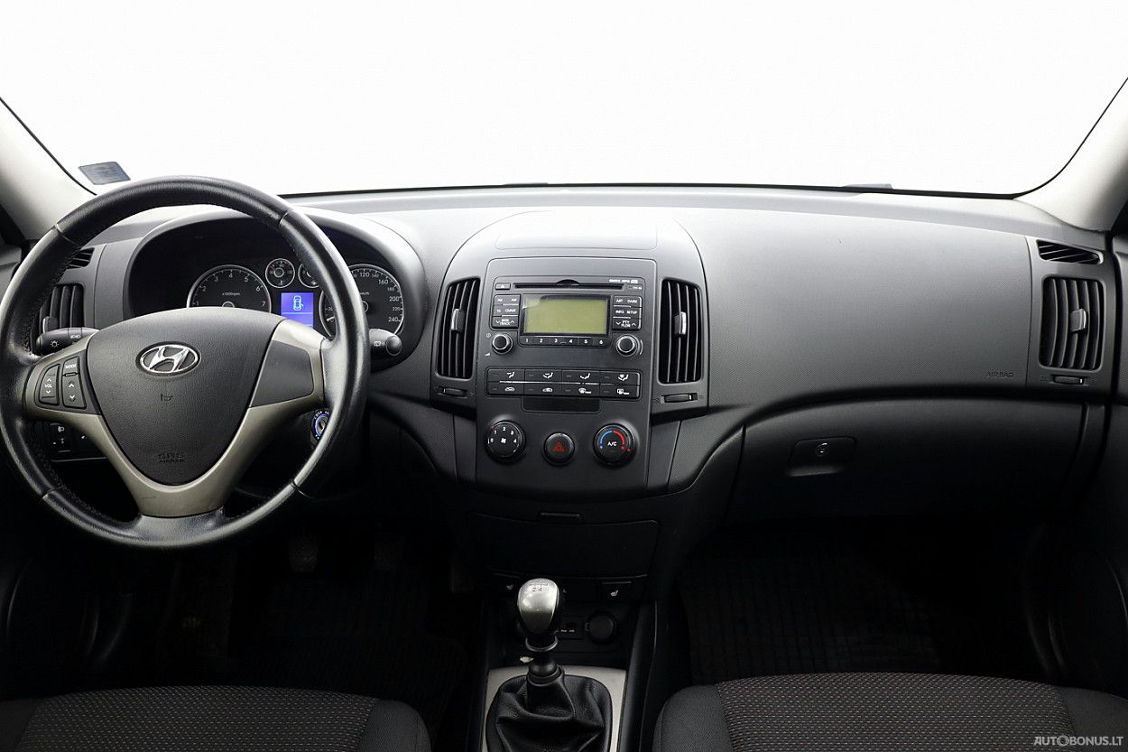 Hyundai i30 | 4