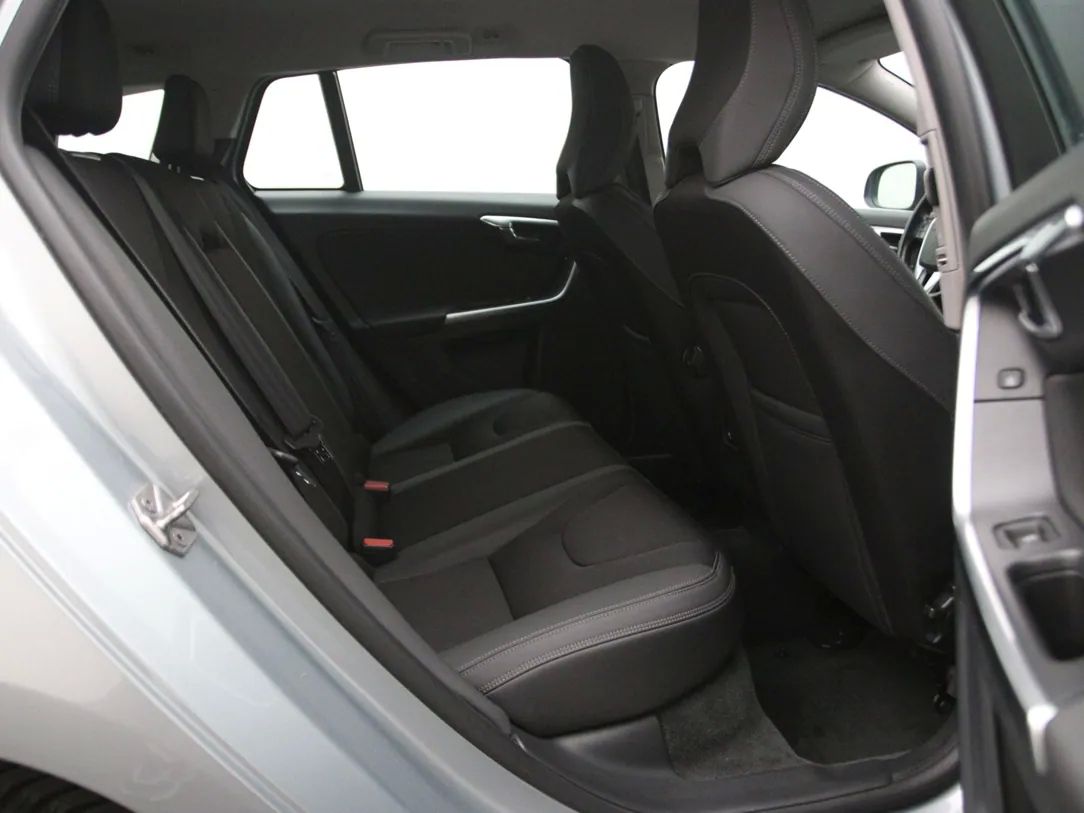 Volvo V60 | 14
