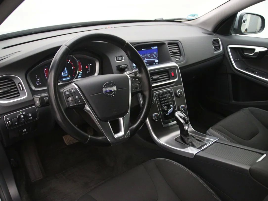 Volvo V60 | 15