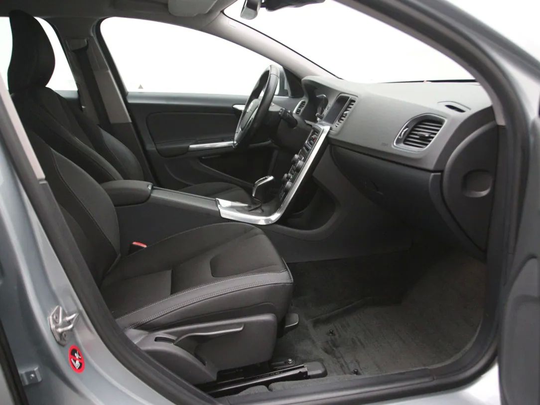 Volvo V60 | 13
