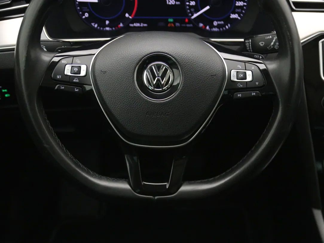 Volkswagen Passat | 17