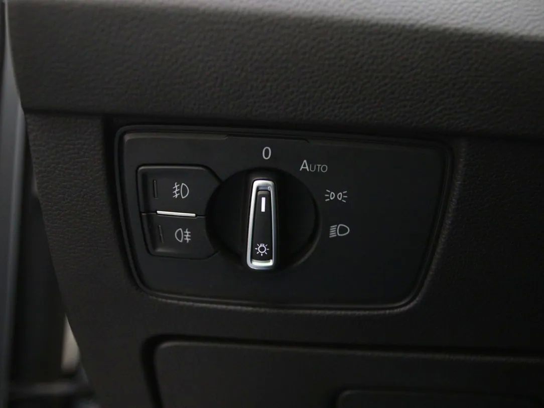 Volkswagen Passat | 26