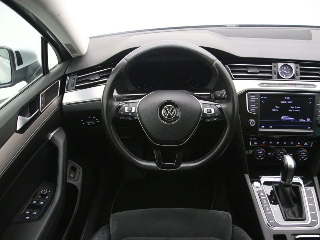 Volkswagen Passat | 16
