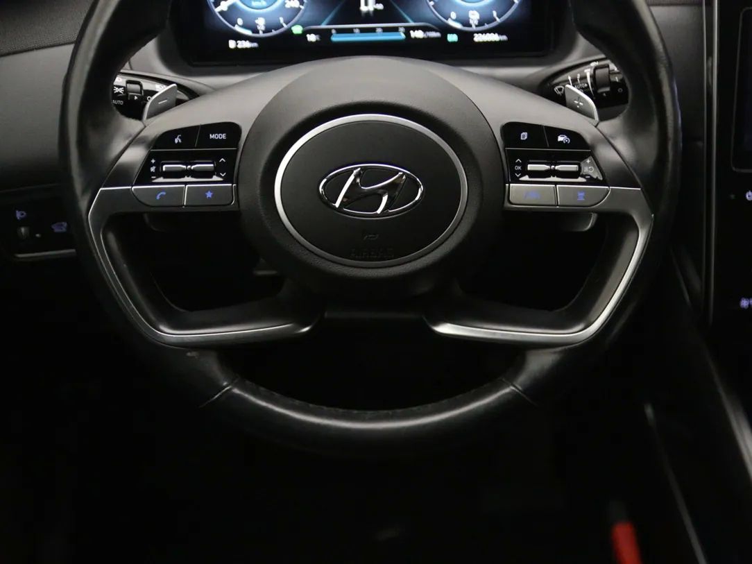 Hyundai Tucson | 17
