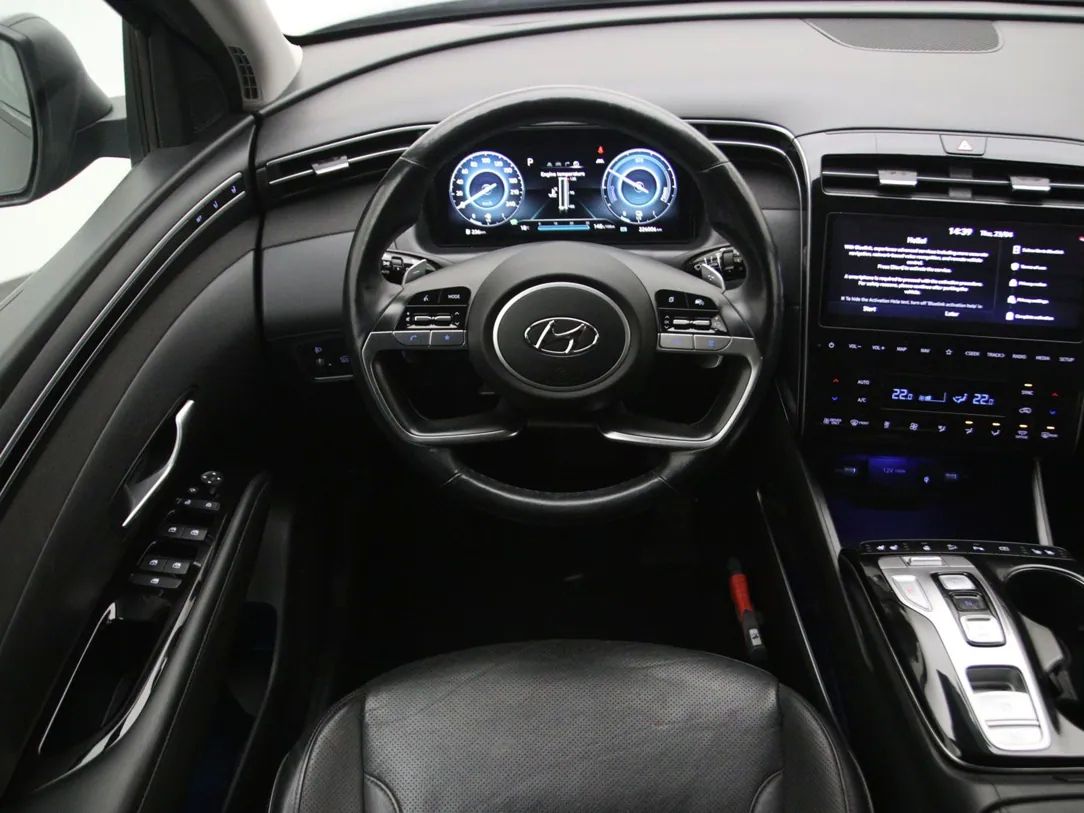 Hyundai Tucson | 16