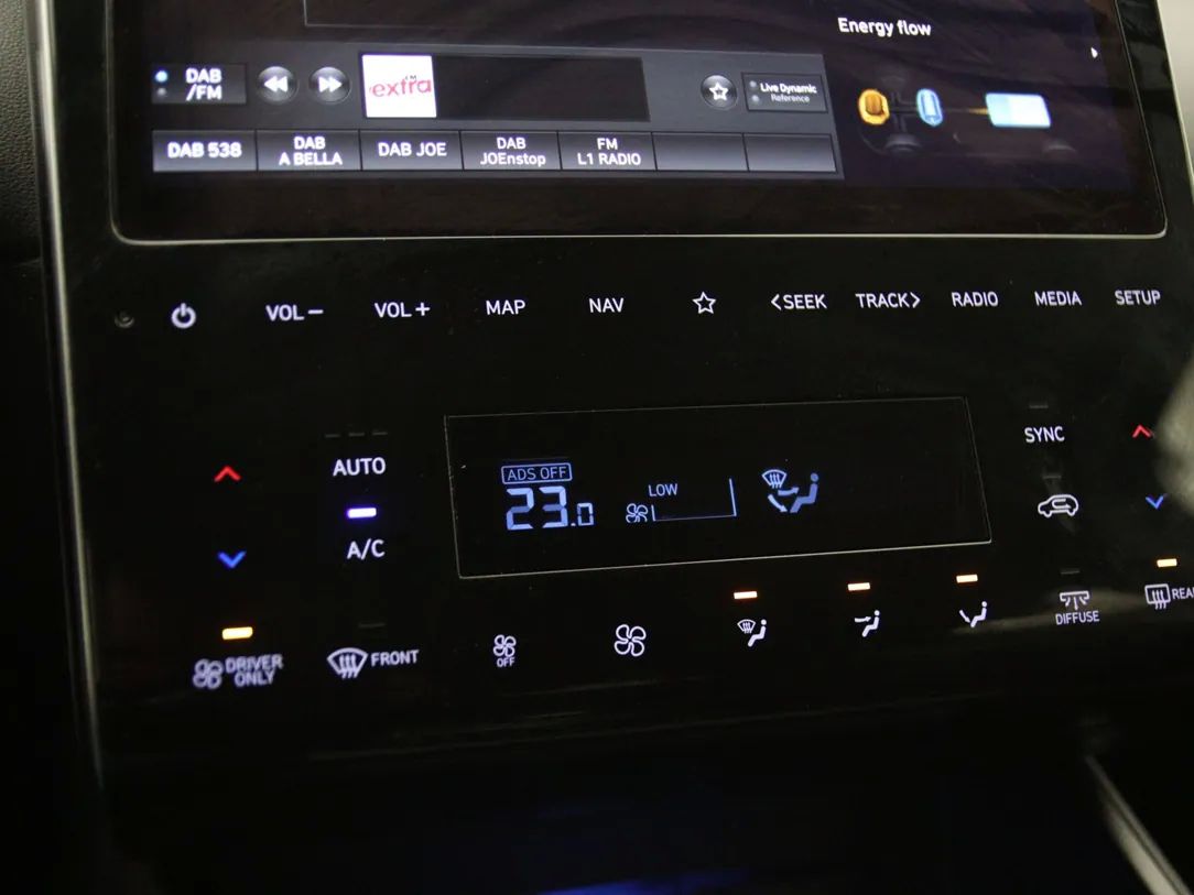 Hyundai Tucson | 19