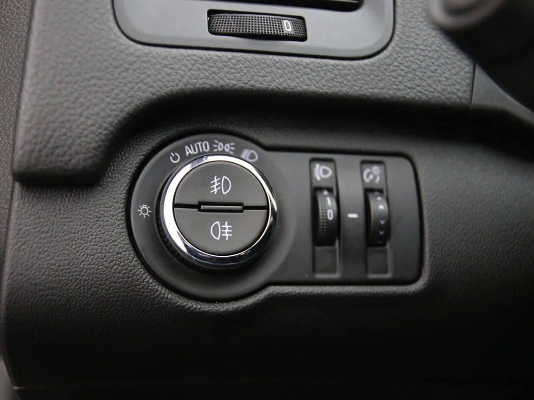 Opel Insignia | 26