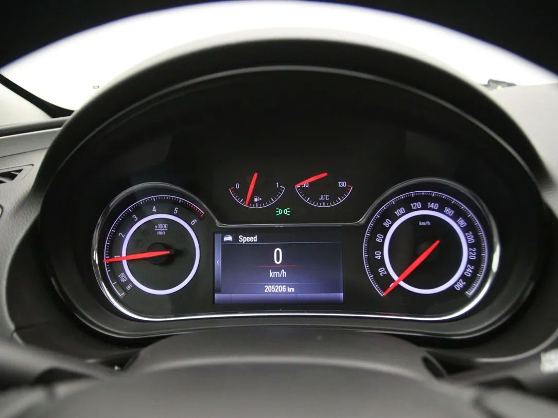 Opel Insignia | 18