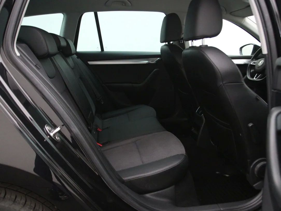 Skoda Octavia | 14