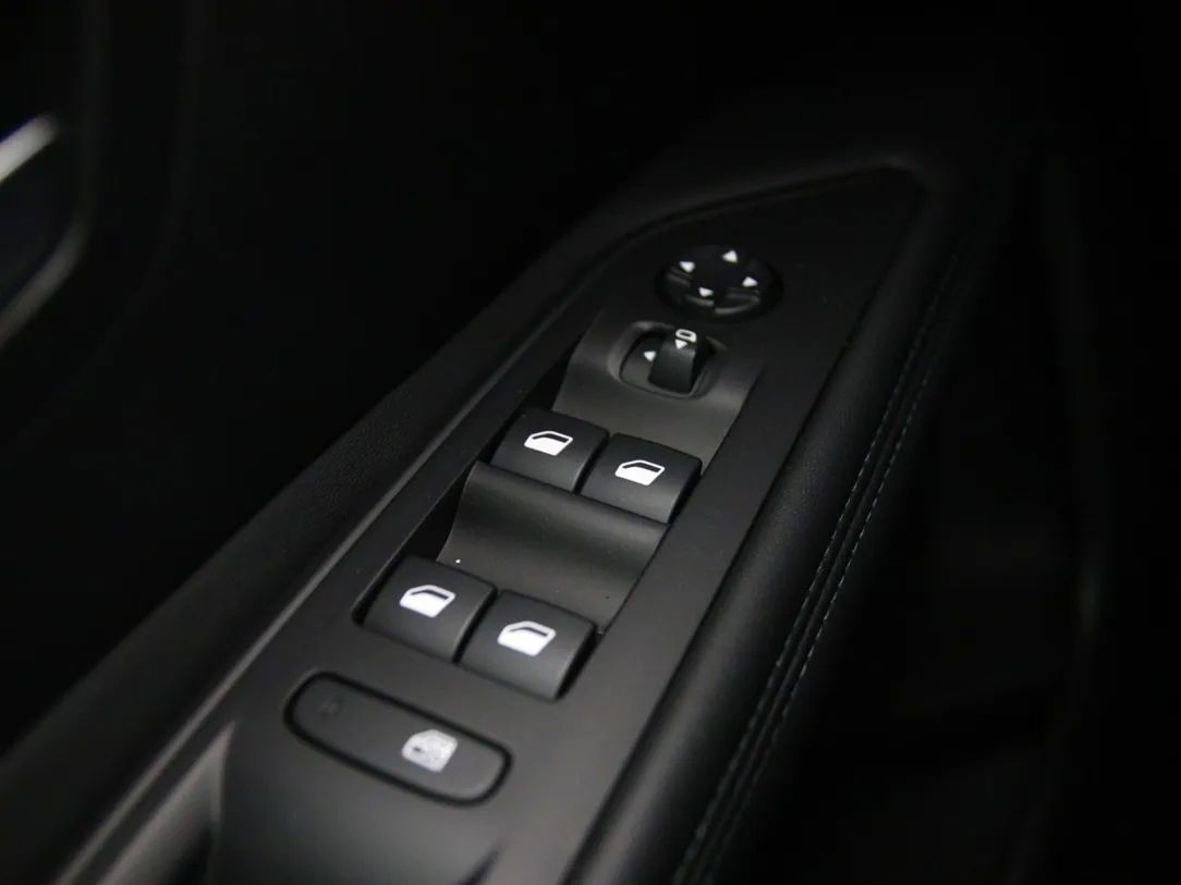 Peugeot 3008 | 24