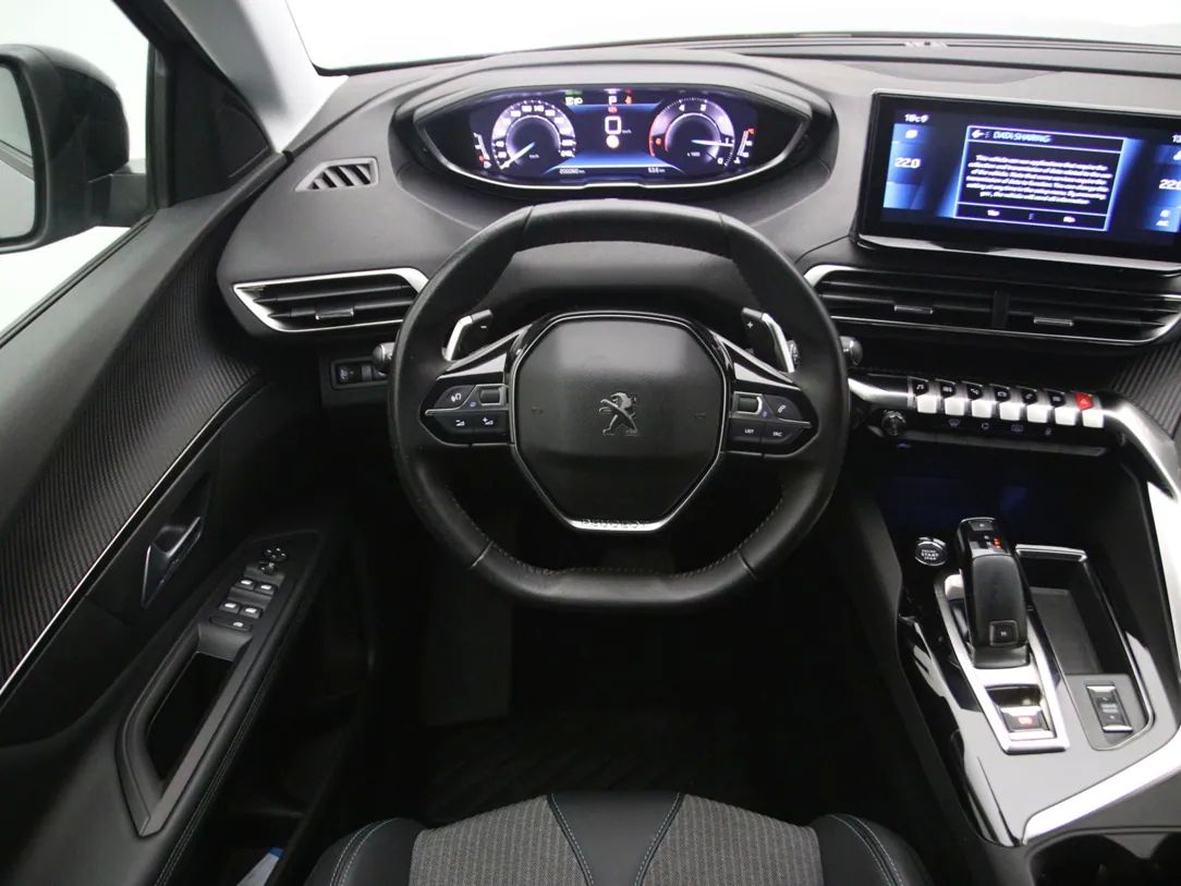 Peugeot 3008 | 16