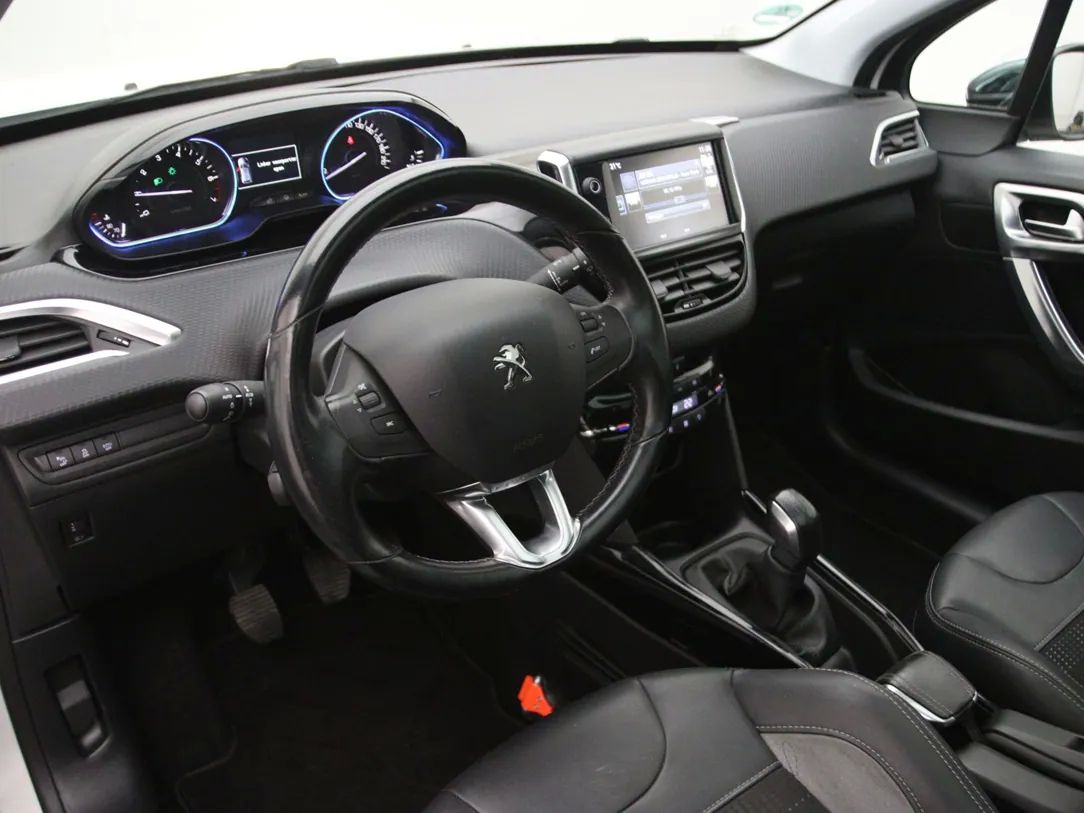 Peugeot 2008 | 15