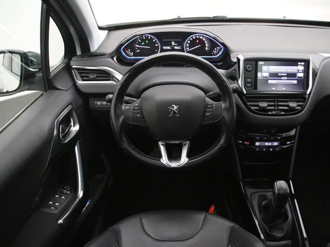 Peugeot 2008 | 16