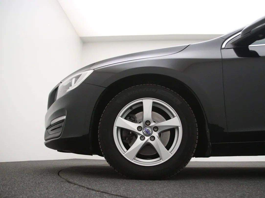 Volvo V60 | 27