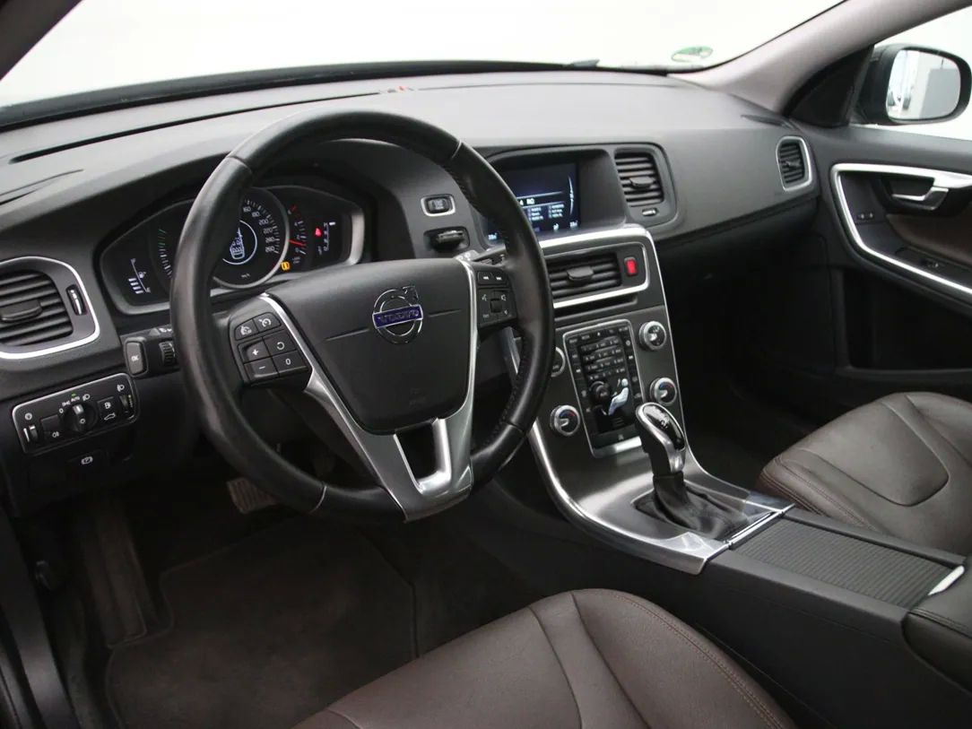 Volvo V60 | 15