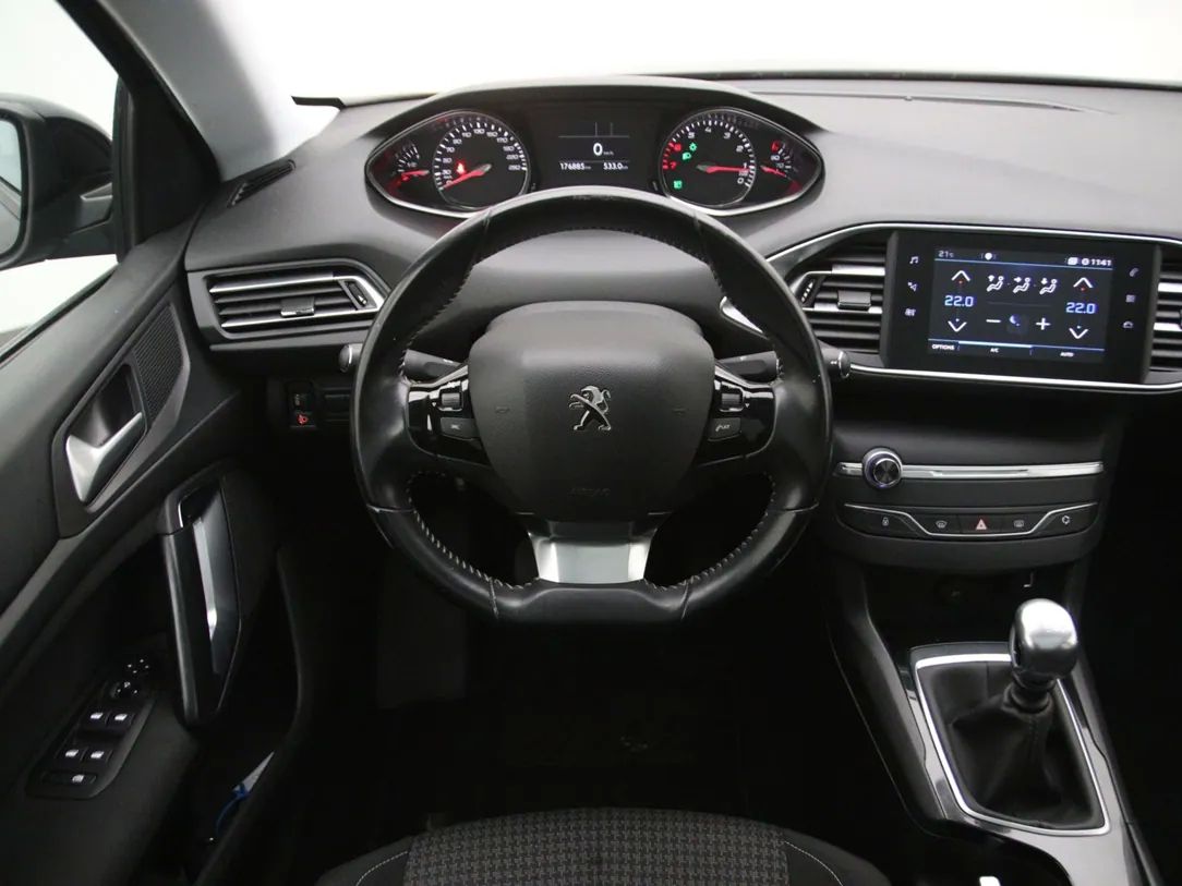 Peugeot 308 | 16