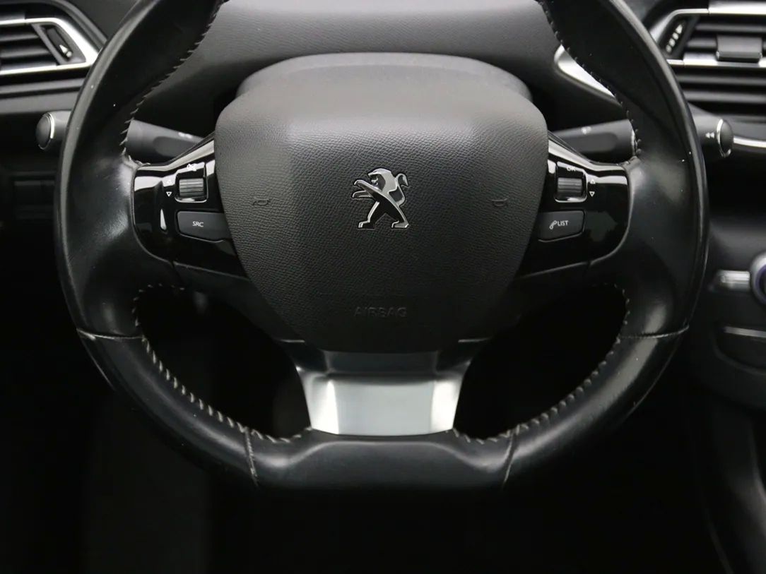 Peugeot 308 | 17