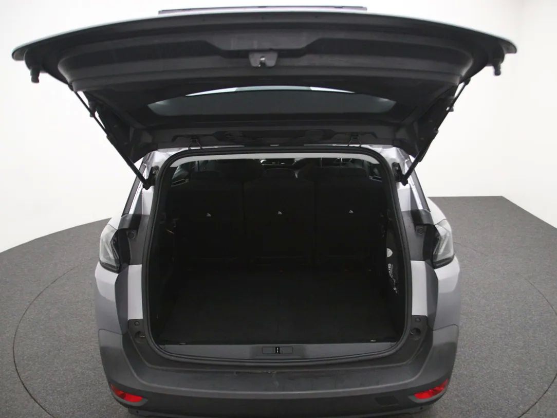 Peugeot 5008 | 32