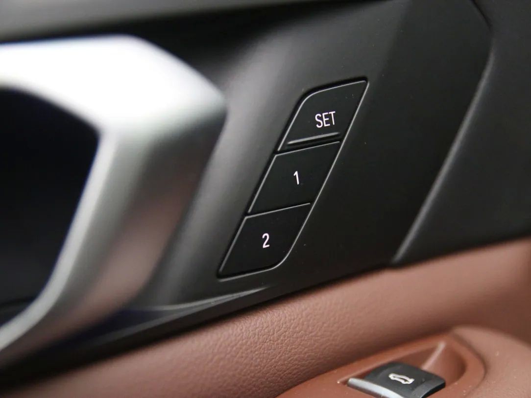 BMW X5 | 32