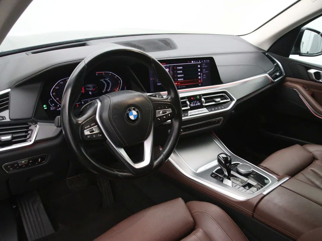BMW X5 | 14