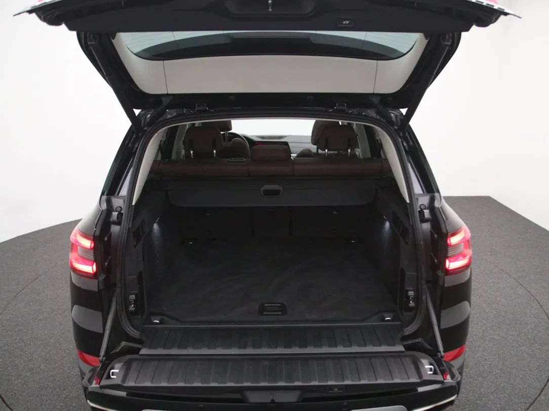 BMW X5 | 37