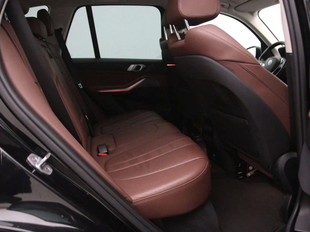 BMW X5 | 13