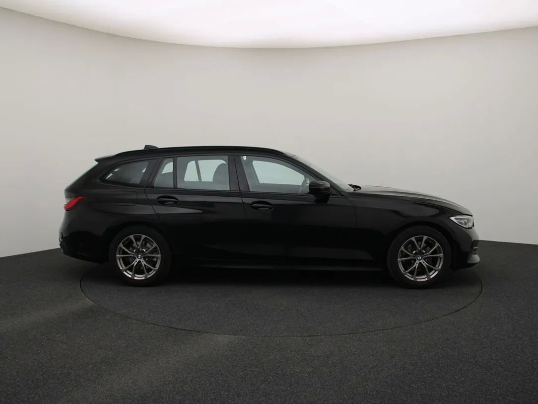BMW 320 | 7