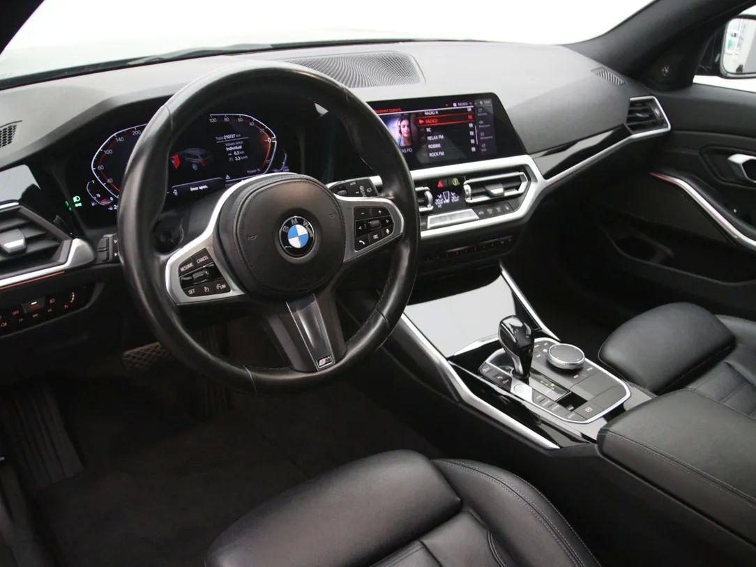 BMW 320 | 13